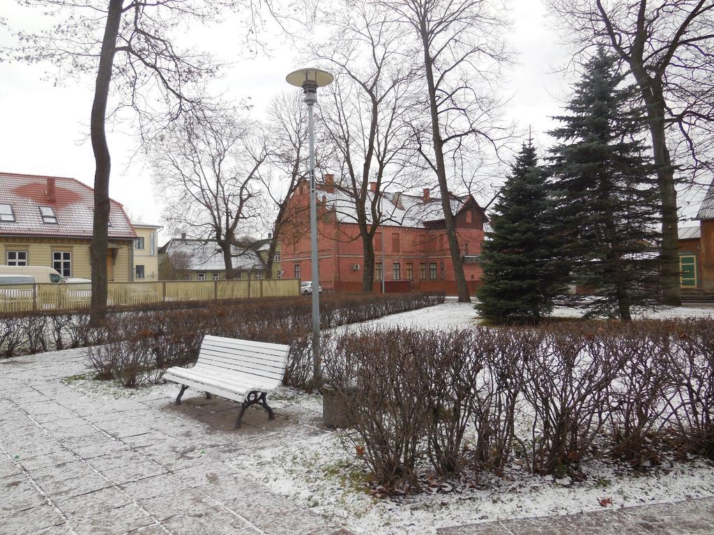 Posti Old Town Apartment Viljandi  Luaran gambar